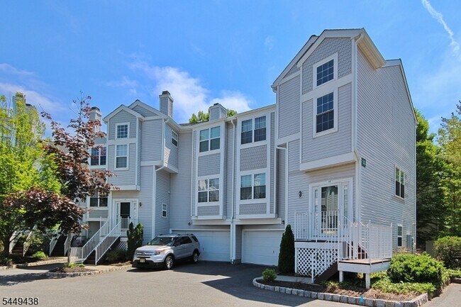 Building Photo - 1408 Norwood Way