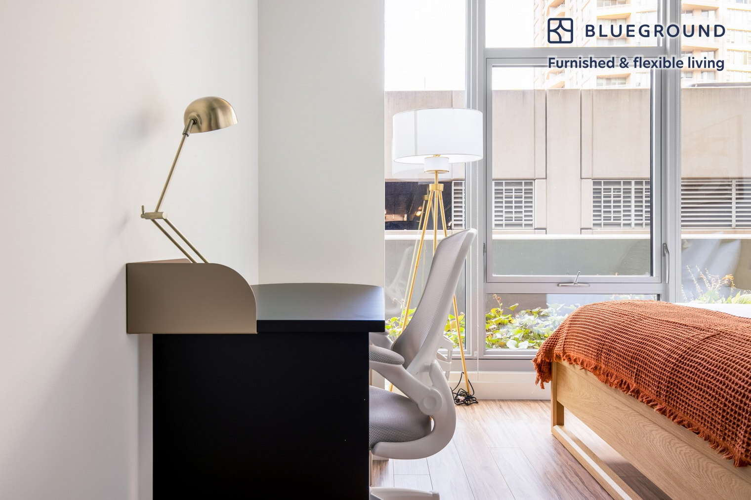 Building Photo - 165 North Des Plaines Street-SI FL3-ID750