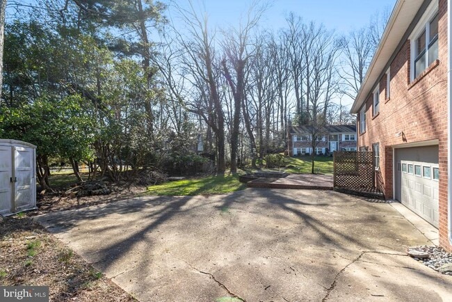 Building Photo - 7525 Salem Rd