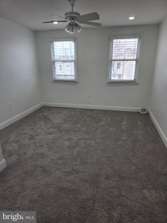 Building Photo - 3710 E Pratt St