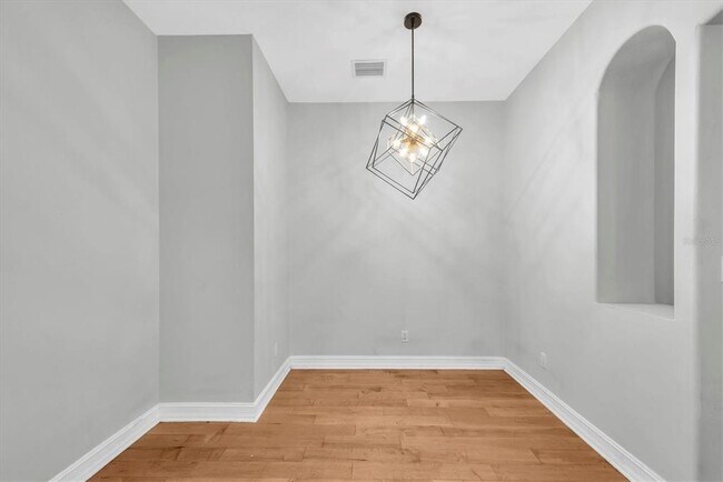 Building Photo - 4027 5th Ave N