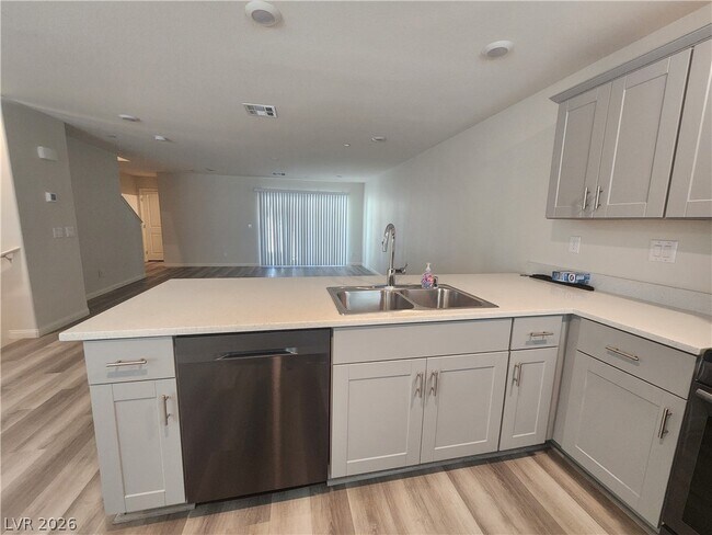 Building Photo - 3783 Enchanted Sky St