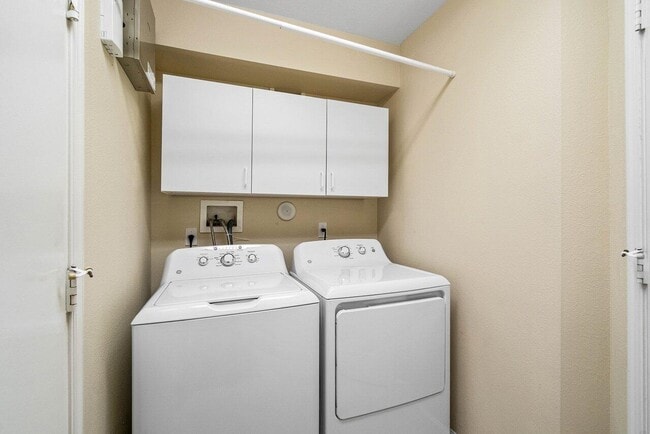 Building Photo - 130 Sunset Cove Ln