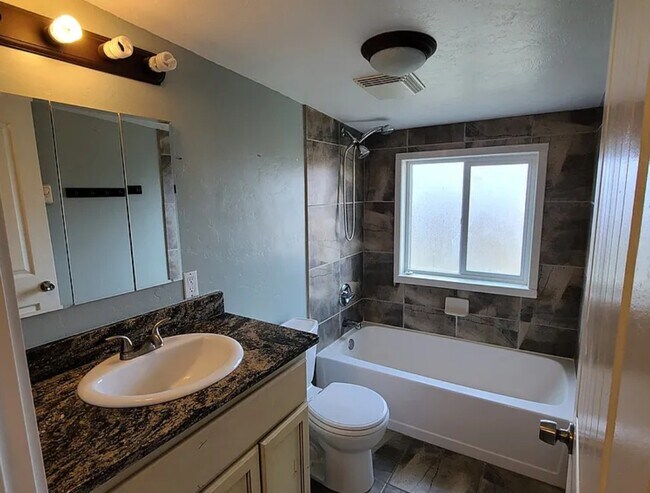 Building Photo - 3425 Owen St