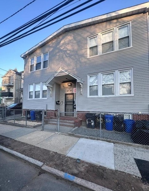 Building Photo - 60-62 Telford St