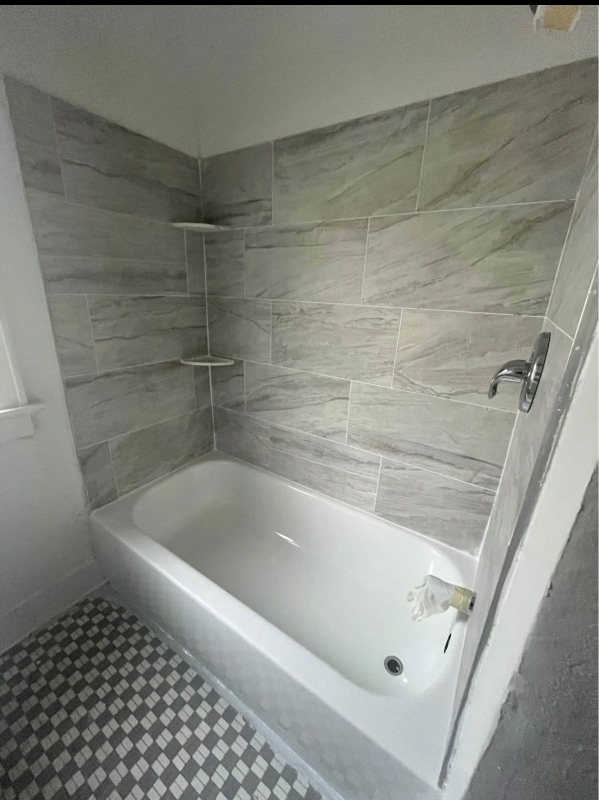 Building Photo - 4465 N 27th St