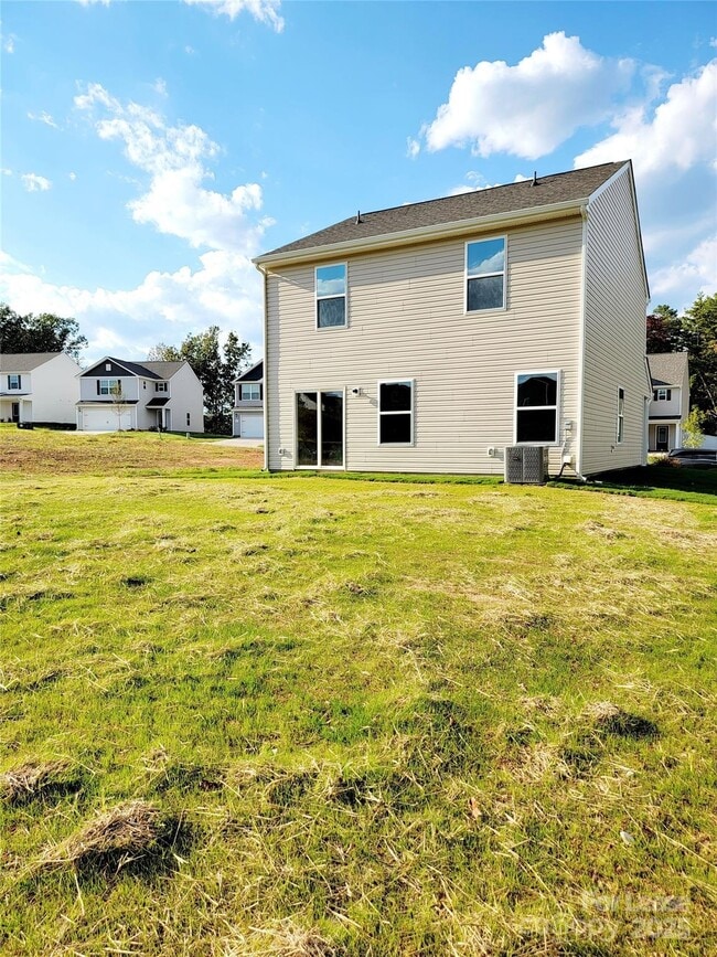 Building Photo - 3023 Trailblazer St