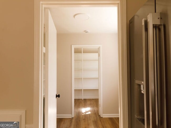 Building Photo - 95 Simpson Dr NE