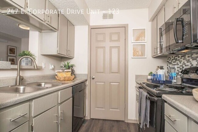 Building Photo - 247 E Corporate Dr