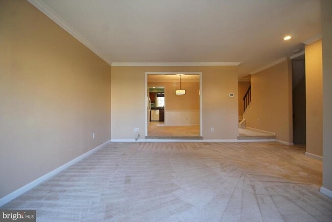 Building Photo - 3186 Cantrell Ln