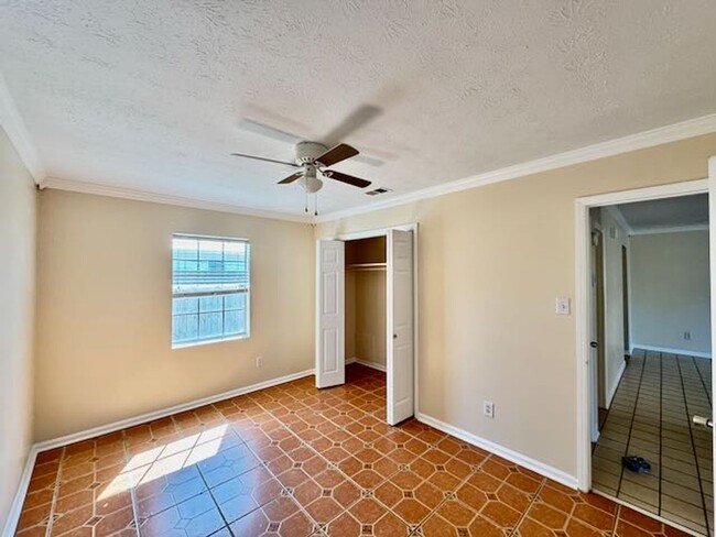 Building Photo - 16806 Castile Ave