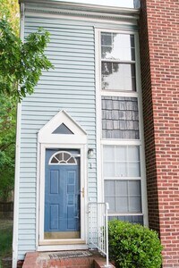 Building Photo - Enjoy Freshly Painted Open Floor Plan!