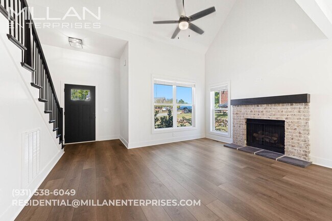 Building Photo - Luxury Modern Home with Covered Deck & Bonus Room - Enjoy Your First Month FREE with a 13-Month L...