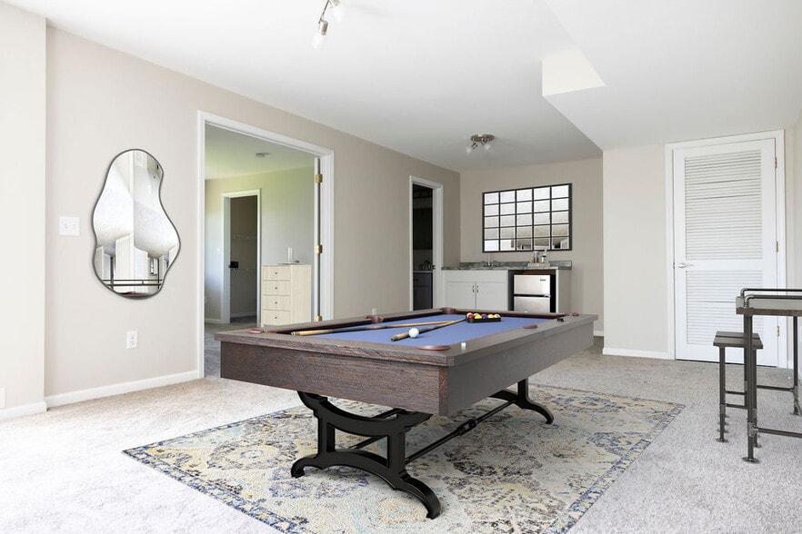 Building Photo - 984 22nd Ave