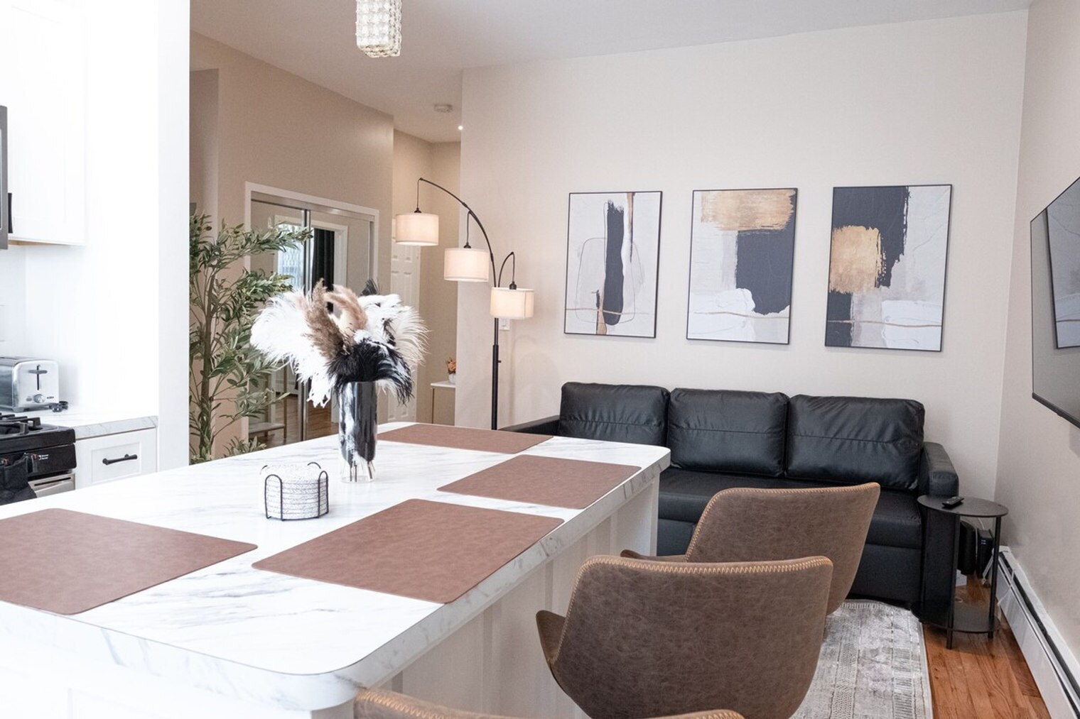 Building Photo - 2098 Frederick Douglass Blvd