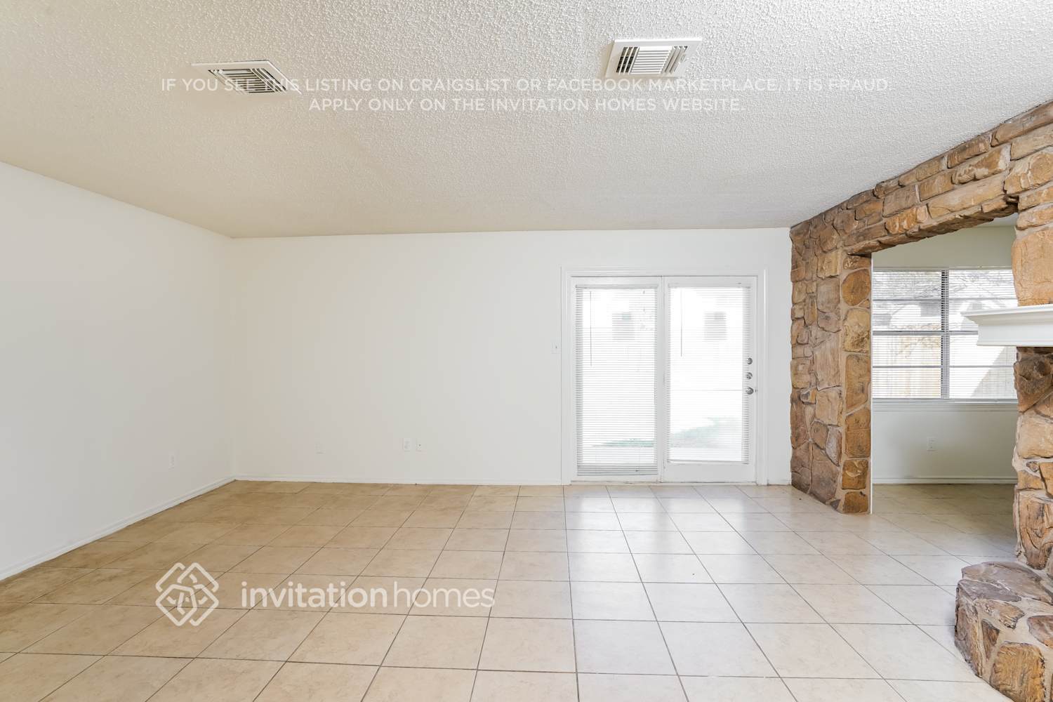 Building Photo - 9422 Cedar Point Cir