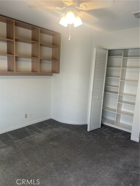 Building Photo - 5018 Evanwood Ave