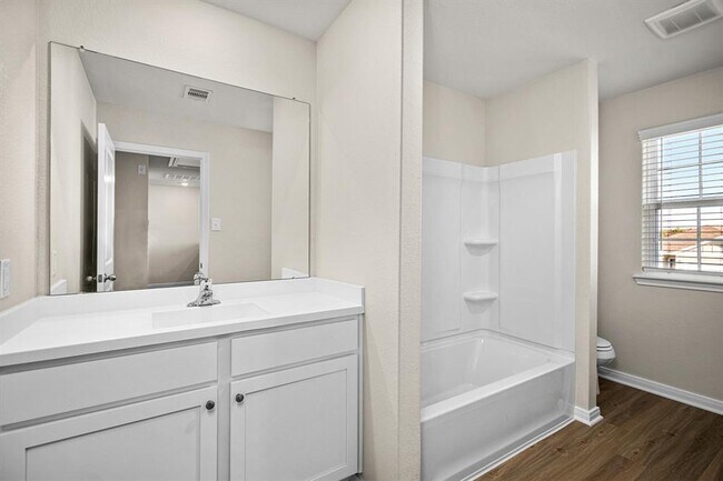 Building Photo - 10377 Red Cardinal Dr