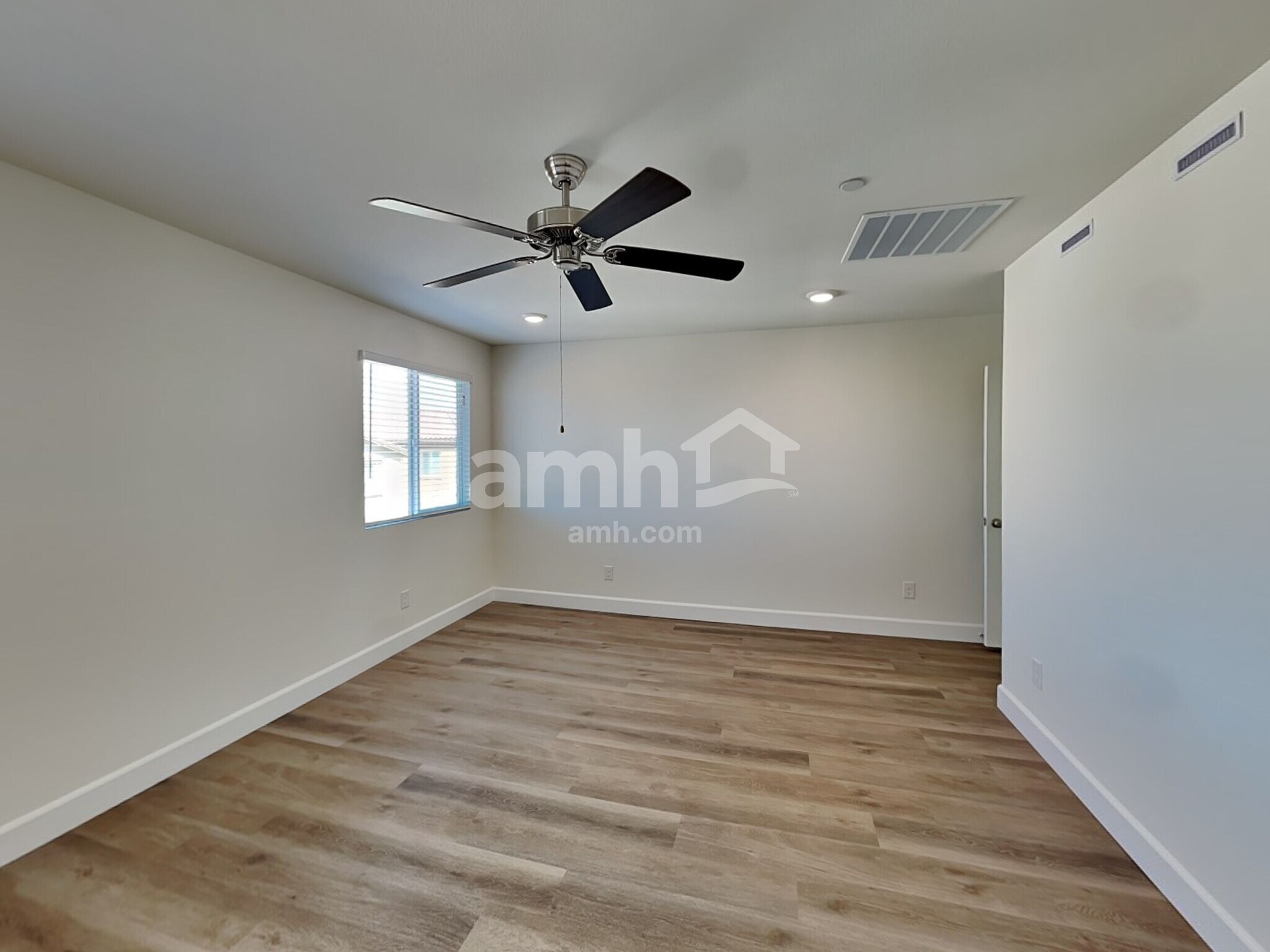 Building Photo - 264 Austin Bellerose Pl