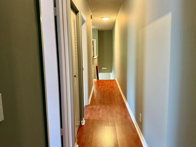 Building Photo - 1402 Veracruz Ln