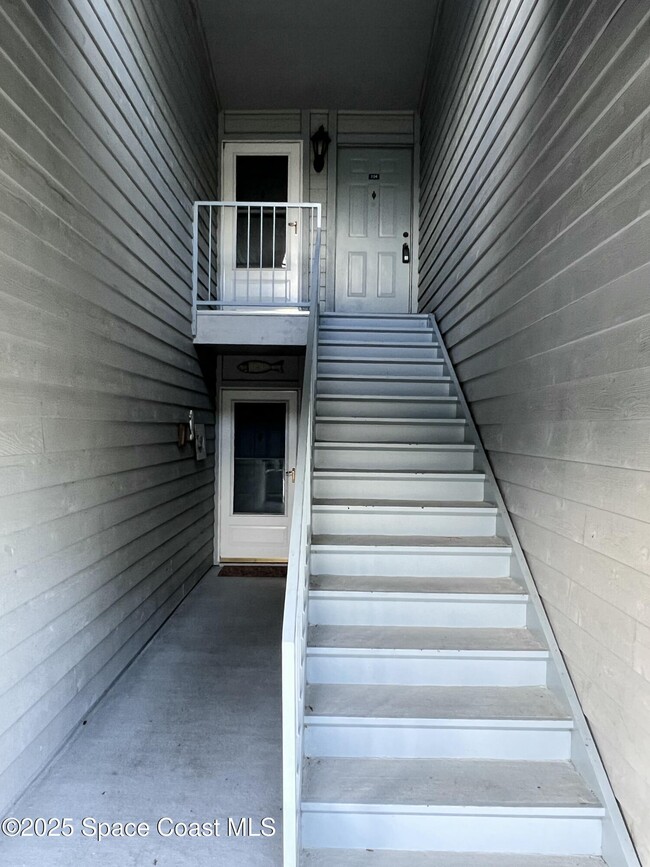 Building Photo - 7240 US-1