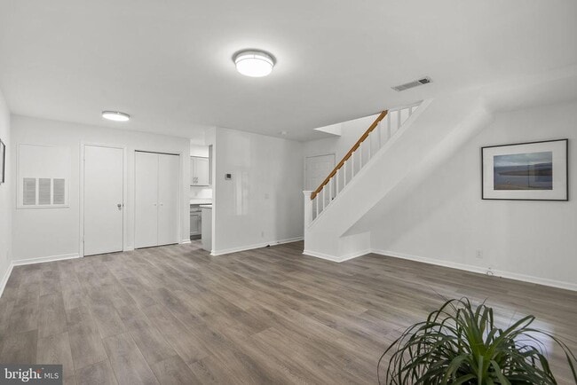 Building Photo - 10805 Hampton Mill Terrace