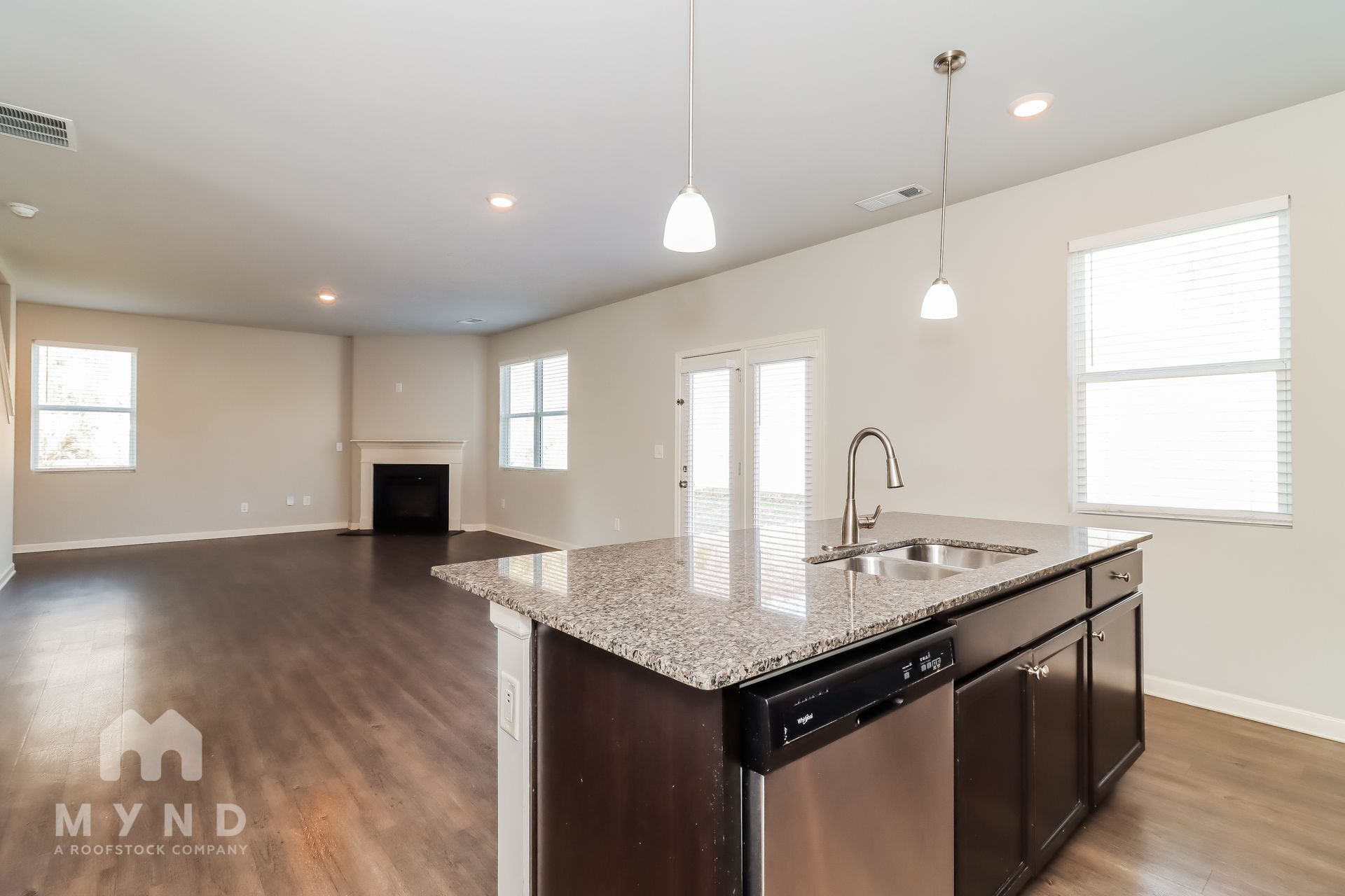 Building Photo - 3601 Wartrace Dr