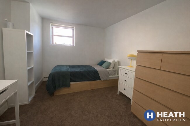 Building Photo - 168 Northampton St