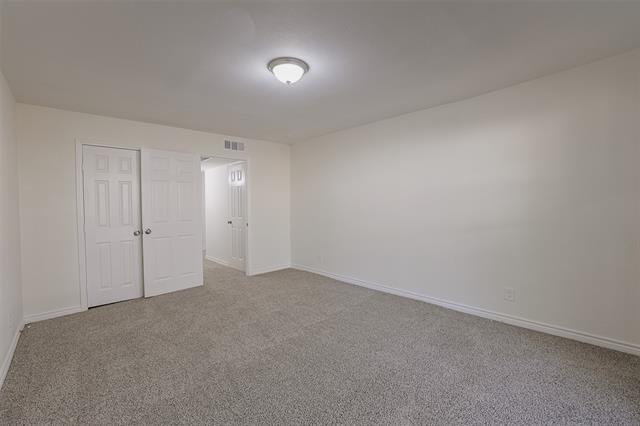 Building Photo - 5055 Ridglea Ln