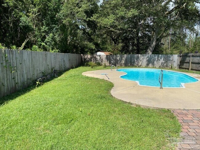 Building Photo - 3316 Joanna Dr