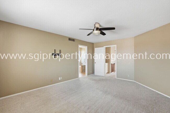 Building Photo - 30405 N 42nd St