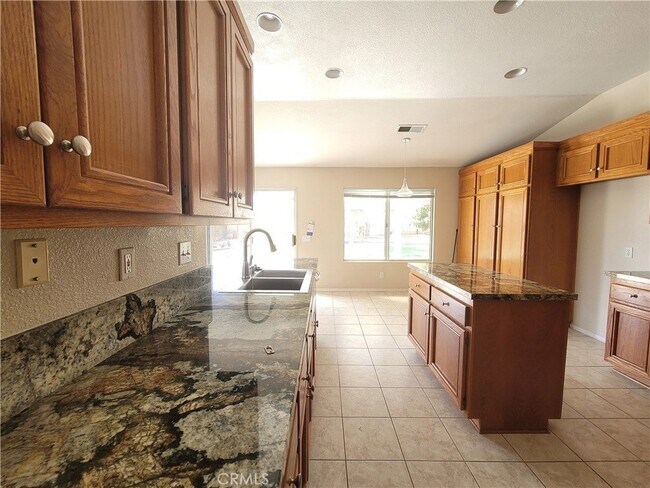 Building Photo - 24095 Fuschia Ct