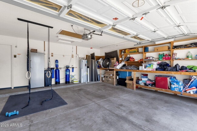 Building Photo - 1216 W Pinon Ave