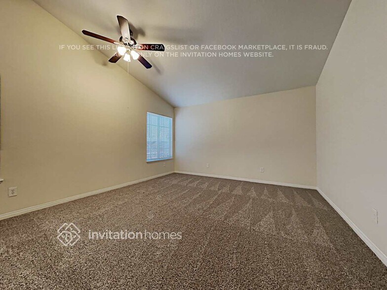 Building Photo - 7720 Fall Cliff Rd