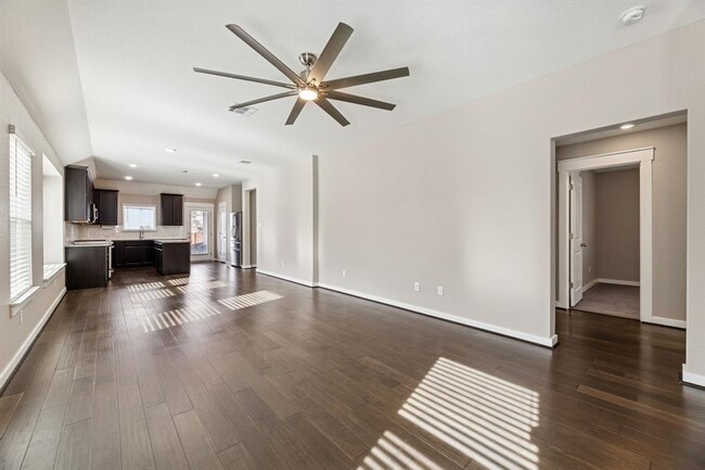 Building Photo - 128 Gidran Trail