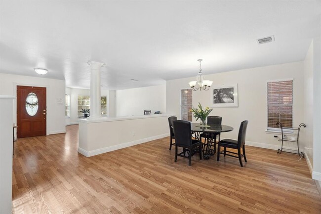 Building Photo - 11317 Blairview Ln