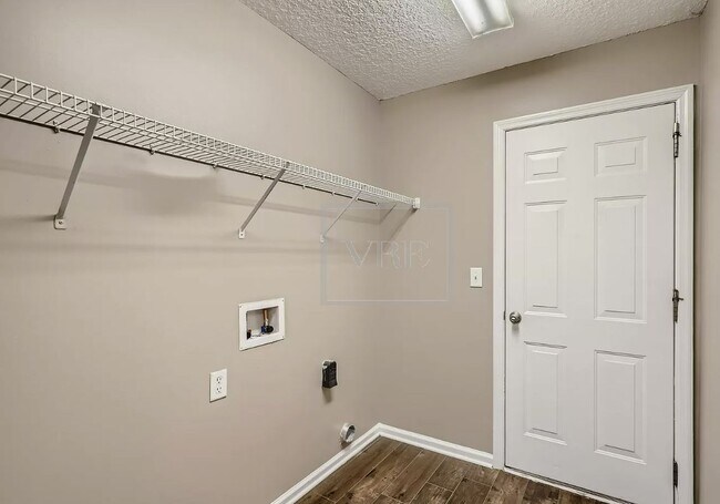 Building Photo - 11797 Huckleberry Trail East
