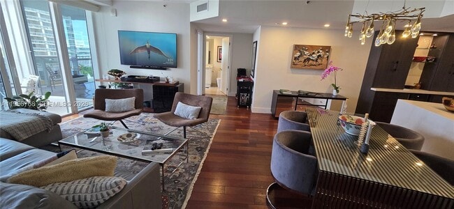 Building Photo - 400 Alton Rd