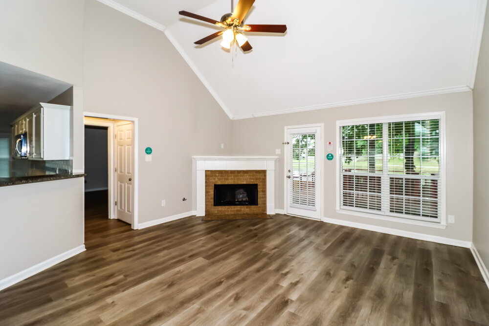 Building Photo - 35 Lakewood Cove