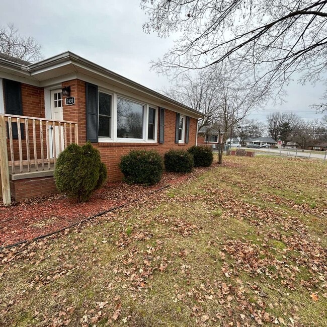 Primary Photo - 3430 Leland Cir