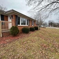 Building Photo - 3430 Leland Cir