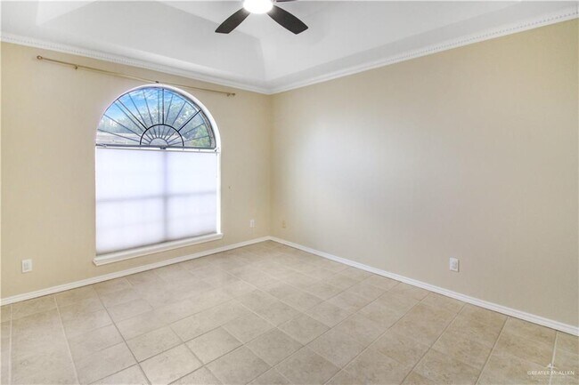 Building Photo - 21 S Casa Linda St