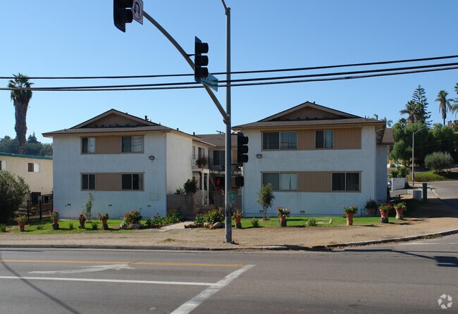 Building Photo - 125 Palmyra Dr