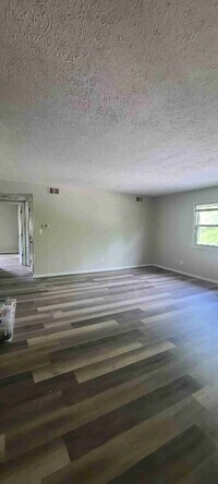 Building Photo - 1714 Autumn Dr