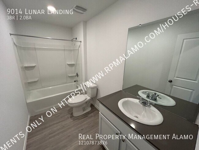 Building Photo - 9014 Lunar Lndg