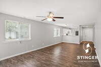 Building Photo - 603 Battery Ln