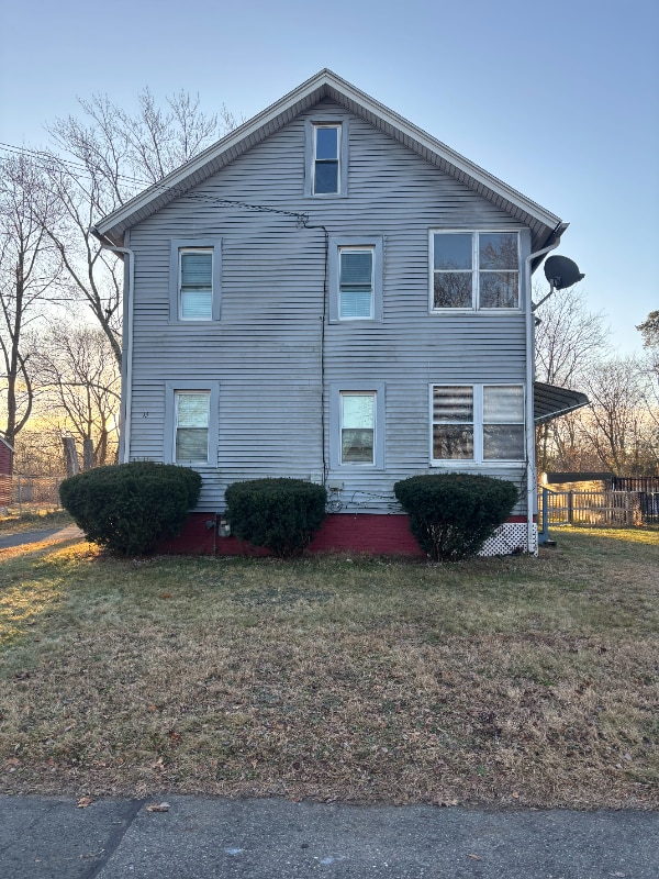 Building Photo - 15 Clubhouse Rd