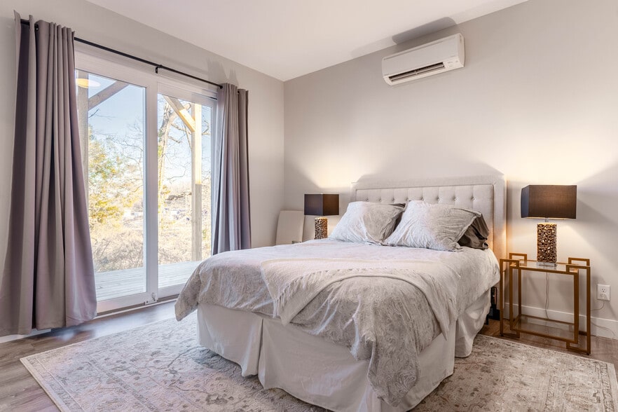 Bed A - 10-100 Laurel Loop