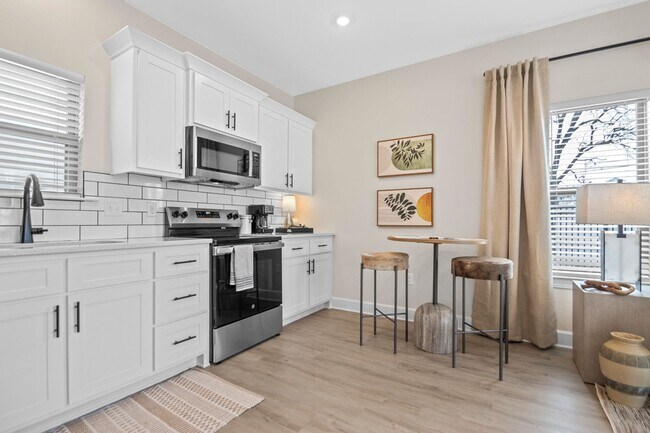 Building Photo - Argenta Area, NLR - 1 Bedroom - New Constr...