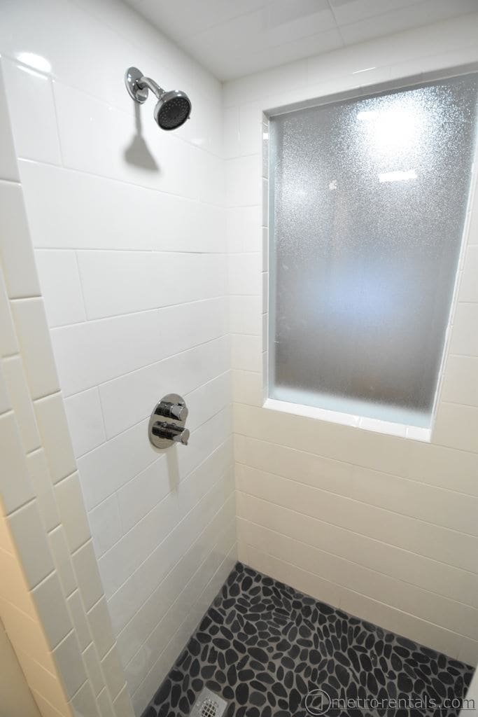 2nd floor bath with custom tile - 323 E Livingston Ave